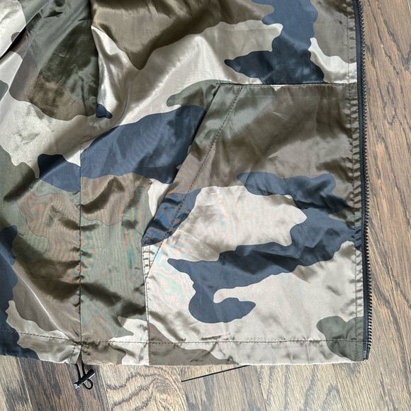 Wild Fable WINDBREAKER JACKET WOMEN CAMO 💚 🟤🖤 SIZE XS - Picture 8 of 12